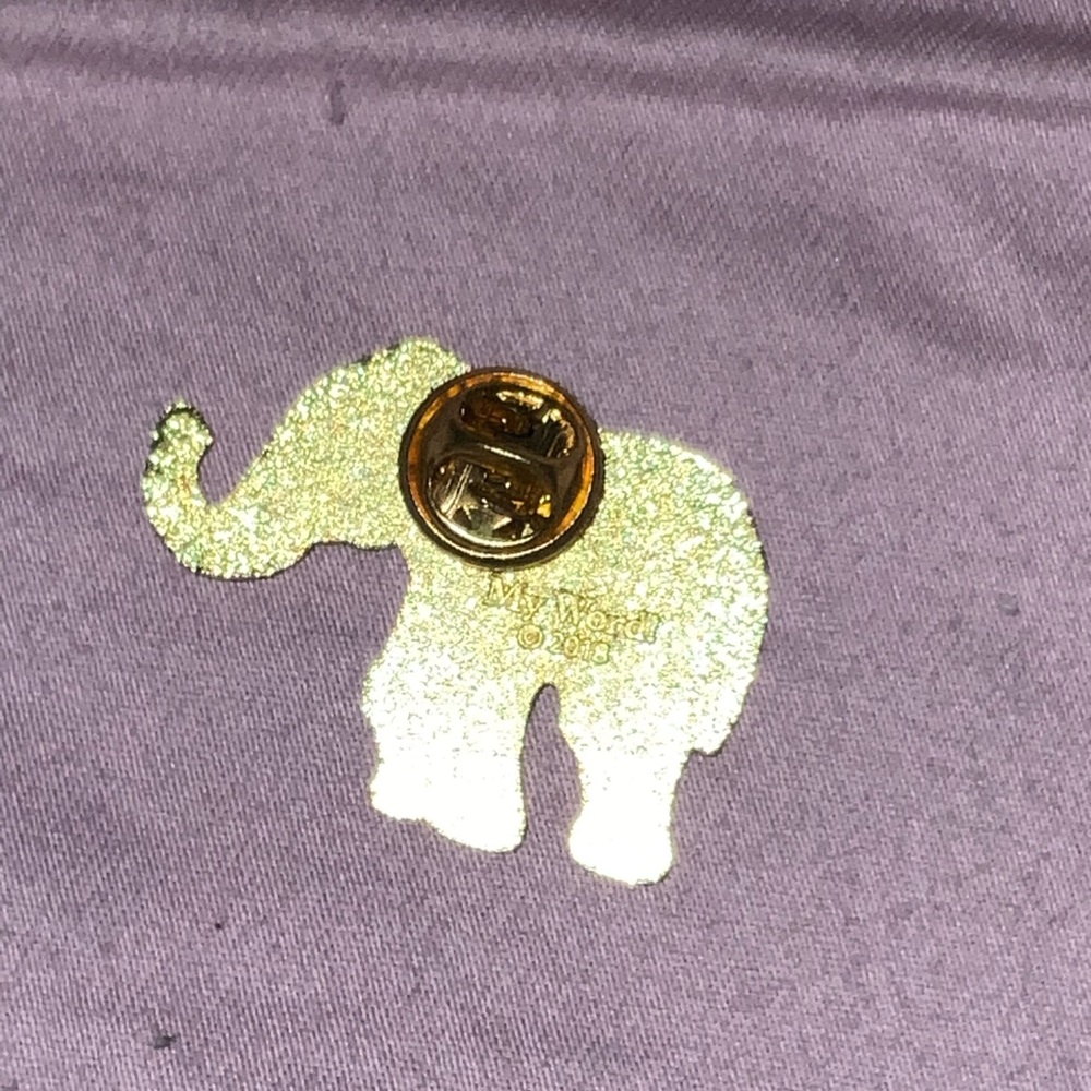 Elephant pin
